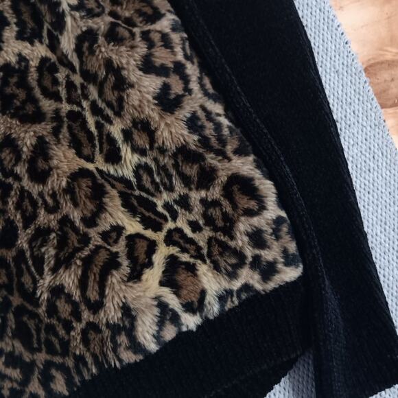 Lisa International Vintage Sherpa Sweater Womens Small Black Leopard Full Zip - Picture 4 of 13